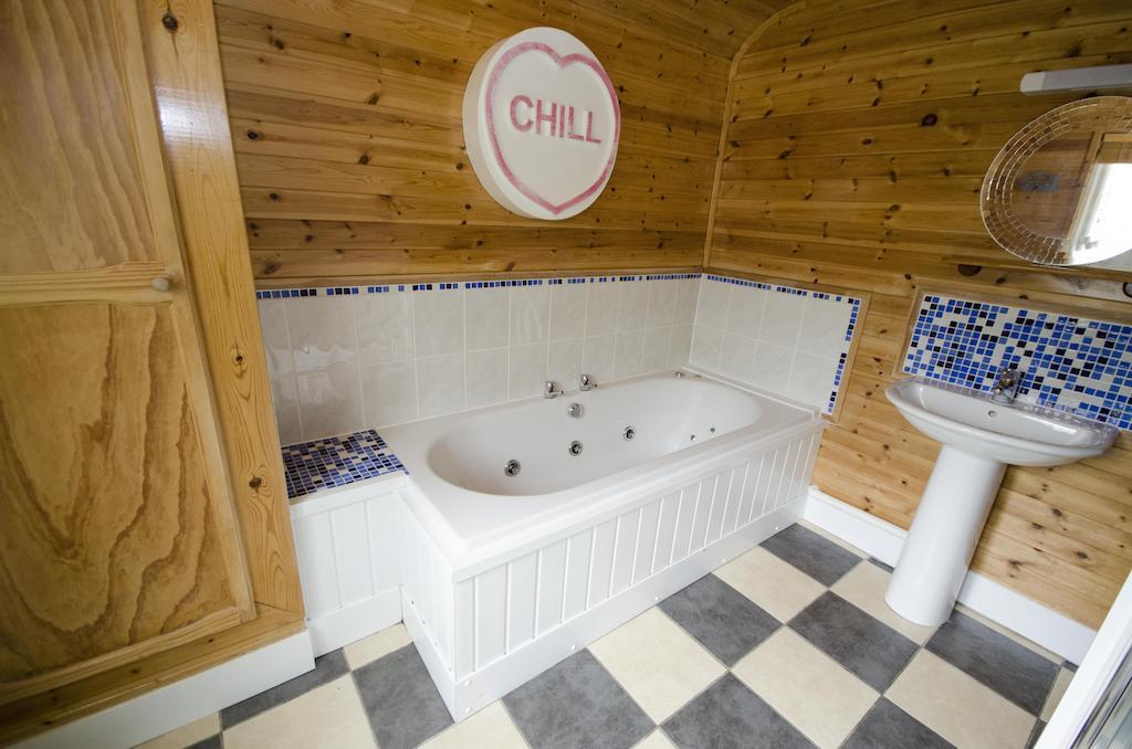 Watermouth Lodges Ильфракомб Экстерьер фото